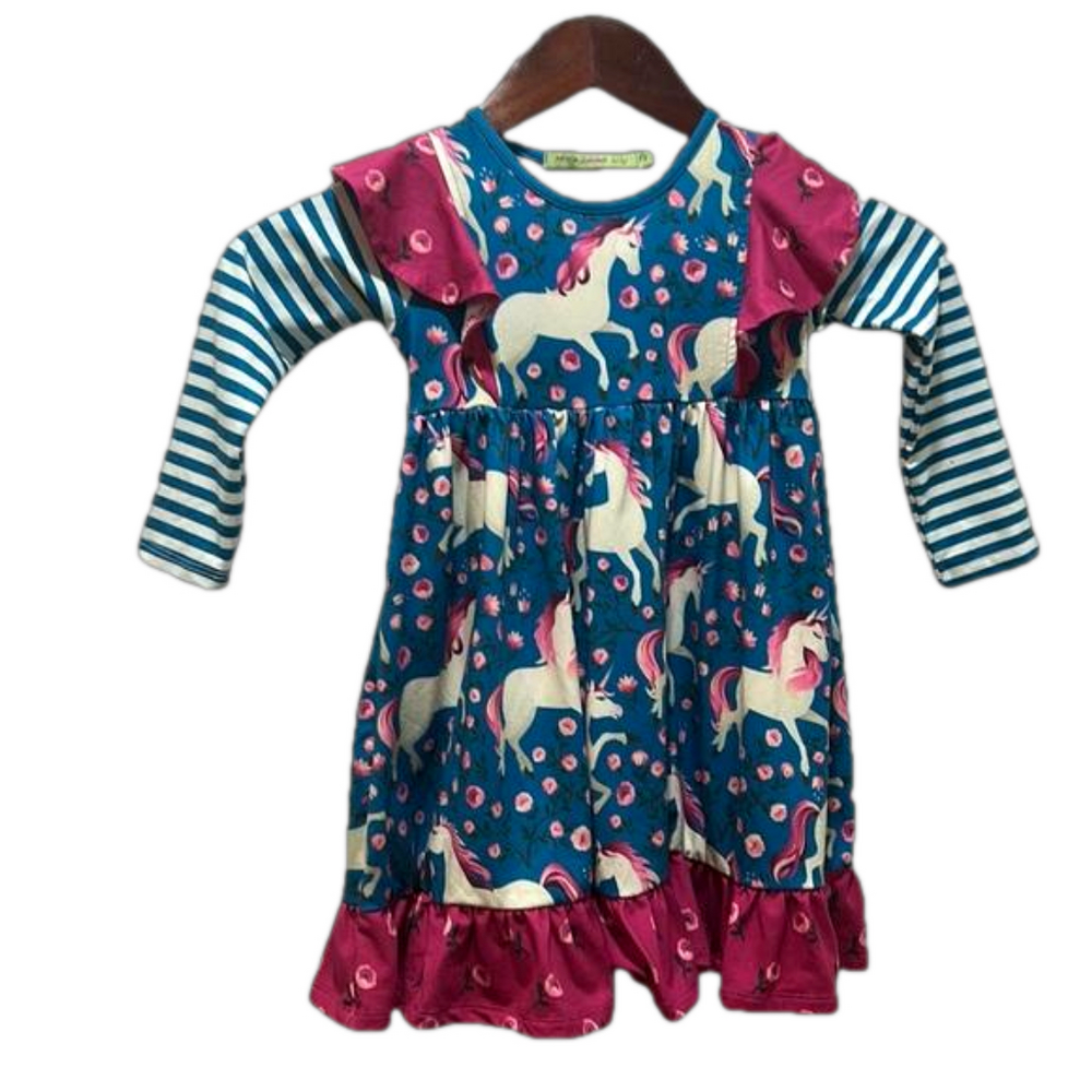 🦄 Millie loves lily beautiful dress size 4 GUC